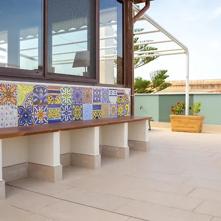 Solemar Sicilia - Casa Enza *